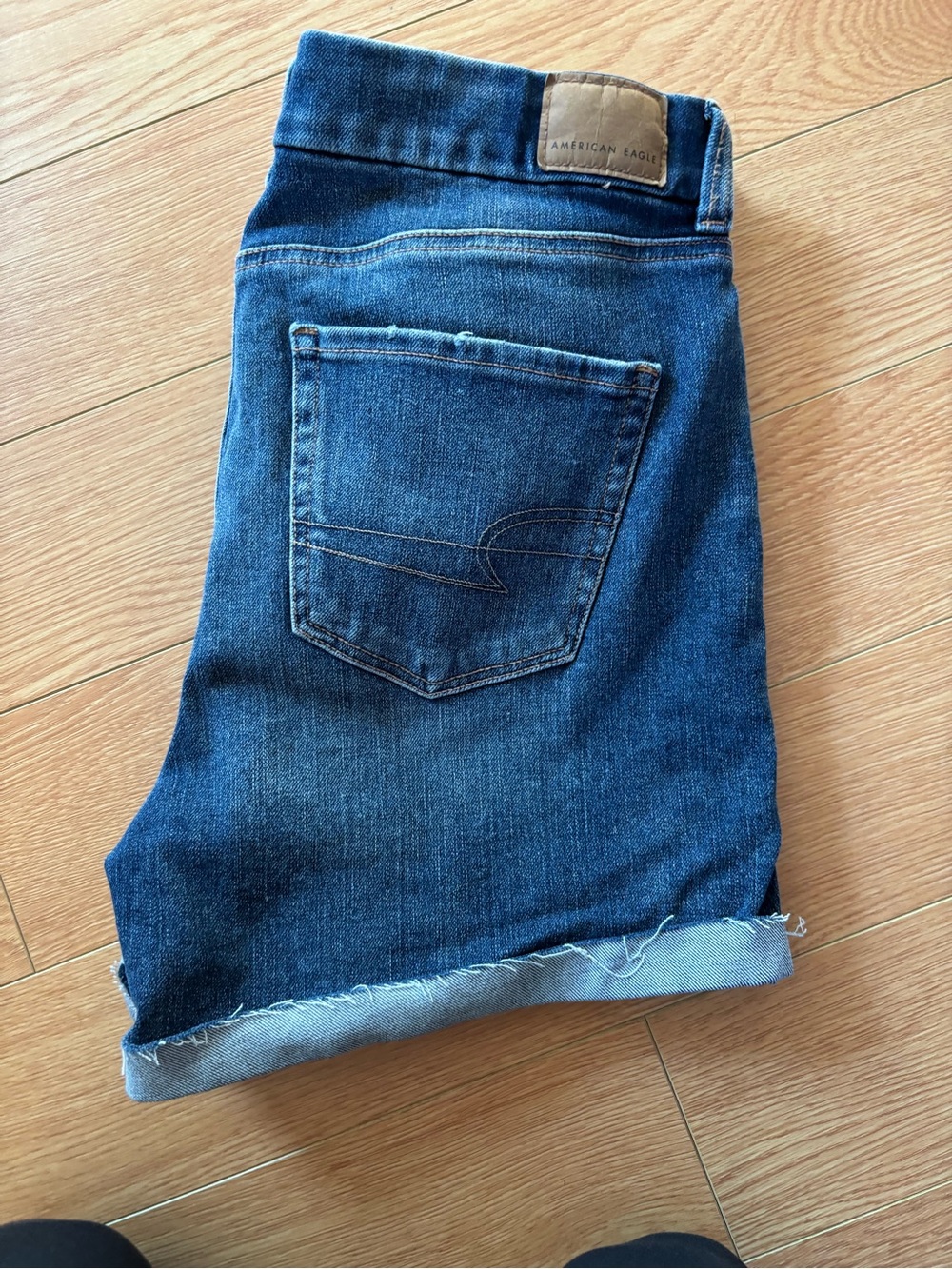 American Eagle Outfitters Women’s Dark Blue Rolled-Hem Jean Shorts